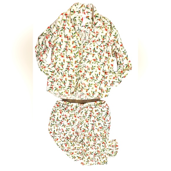 Above Stars | Large Printed Pajama Set - Picture 1 of 6